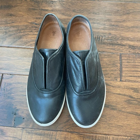 Frye Shoes - Frye Mindy Slip On Black Leather Sneaker Size 8